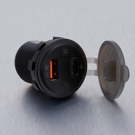 ЗАРЯДНОЕ УСТРОЙСТВО USB-C QC 3.0 PD КРАСНОЕ 36 Вт ВСТРОЕННЫЙ ВОЛЬТМЕТР БЫСТРАЯ ЗАРЯДКА