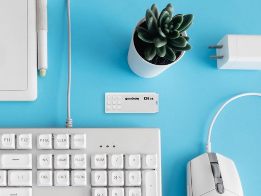 Pendrive GOODRAM UME3 128GB USB 3.2 czarny