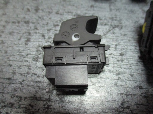 Переключатель стеклоподъемника Seat Leon Vw 5G0959855A