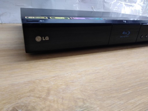 DVD LG BLU-RAY HDMI 3X RADIO FM USB IPAD WLAN FULL HD OKAZJA !