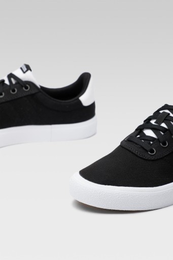 КРОССОВКИ ADIDAS VULCRAID3R GY5496 # 42 2/3