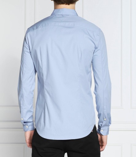 синяя мужская рубашка, элегантная мужская рубашка, джинсы Tommy Hilfiger Slim
