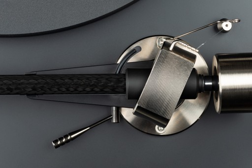 Аналоговый проигрыватель Pro-Ject Debut PRO, черный