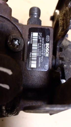 Ford Volvo Citroen Peugeot Incection Pump 0445010102 9656300380