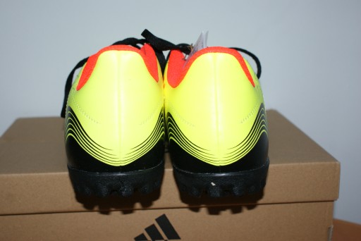 BUTY PIŁKARSKIE ADIDAS COPA SENSE. TF 46