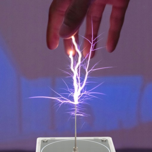 ДВОЙНОЙ РЕЖИМ BLUETOOTH МУЗЫКА TESLA COIL100-240V