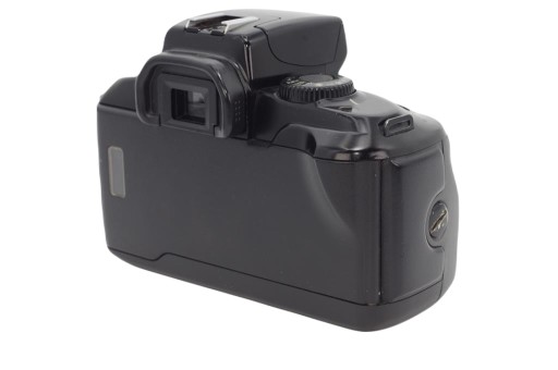 CANON EOS 700 – камера для любых погодных условий