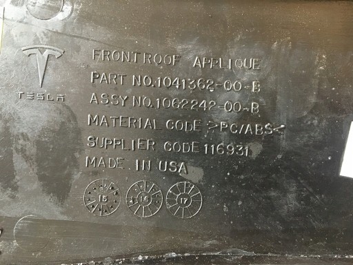 КРЫШКА ПЕРЕДНЕЙ НАКЛЕЙКИ TESLA X 1041362-00-B