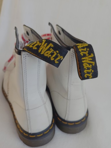 Доктор Белые кожаные ботинки Martens 41