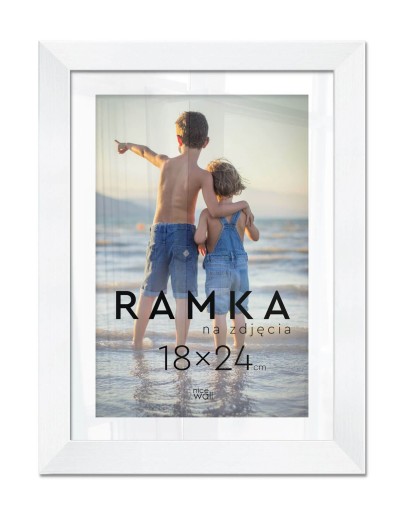 Белая фоторамка 18х24 см. Фоторамка