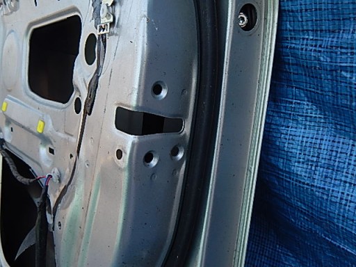 ДВЕРЬ ПЕРЕДНЯЯ ПРАВАЯ TOYOTA COROLLA E12 01-07 1C0