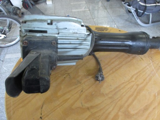HIKOKI (Hitachi) Отбойный молоток ударного действия H70SA