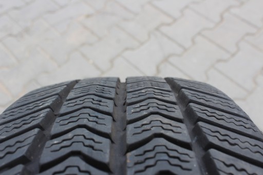 SEMPERIT VAN-GRIP 2 ШИНА 215/65/16C (3016) 8ММ