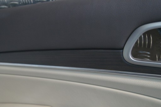 Jeep Grand Cherokee WK2 Дверная панель задняя левая