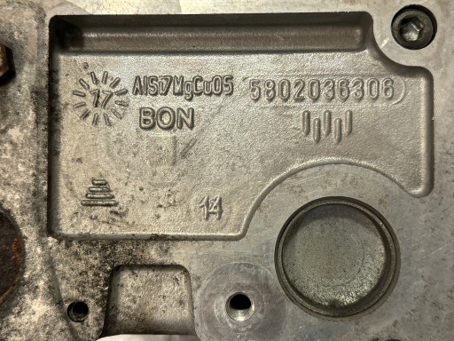 ГОЛОВКА IVECO DAILY 2.3 EURO-6 5802227765/5802036306