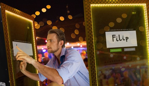 MAGIC MIRROR 65' ФОТОБУДКА-ФОТОЗЕРКАЛО 4K — В НАЛИЧИИ