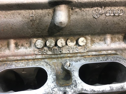 ГОЛОВКА AUDI A4 B5 1.8 058103373A
