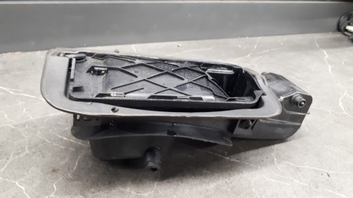 8v4809906k obudowa wlewu paliwa audi a3 v8