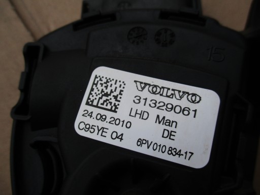 ГАЗОВЫЙ ПОТЕНЦИОМЕТР VOLVO S60 II 31329061