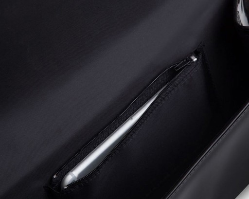 ФУКСИЯ Клатч SOLOME S3 CHARGE BAG С РЕМЕШКОМ