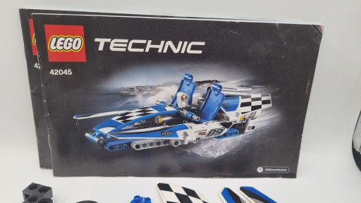 LEGO Technic 42045 Гоночный катер на подводных крыльях