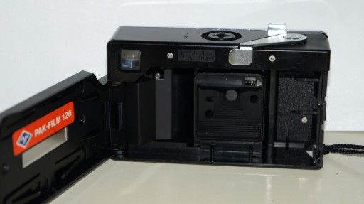 Классическая аналоговая камера AGFA ISO-PAK C в футляре