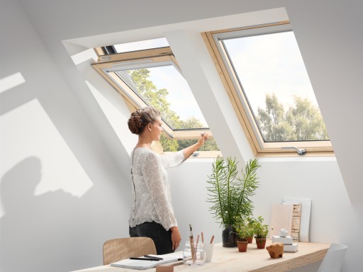 Мансардное окно Velux 3-створчатое PREMIUM GLL1061B MK08 78x140+фланец+BDX+BFX