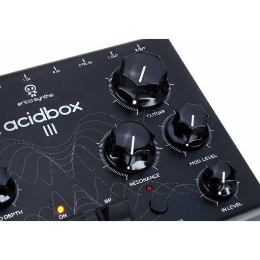 Эрика Синтс Acidbox III