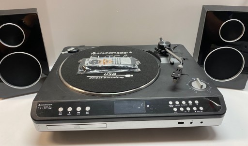 Стереосистема FM-радио DAB+ CD USB AUX Soundmaster PL979SW