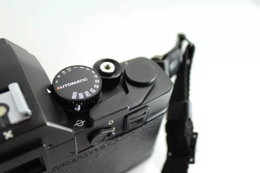 КУЗОВ R3 ЭЛЕКТРОННЫЙ LEICA