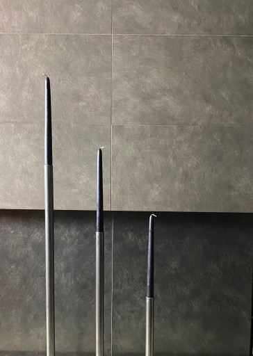 MINIMALISTYCZNY ŚWIECZNIK Z STALI HAMBURG 120 cm