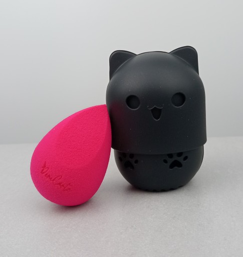 ETUI DO BLENDERA NA GĄBKĘ DO MAKIJAŻU OCHRONNE SILIKONOWE BEAUTY BLENDER CZ