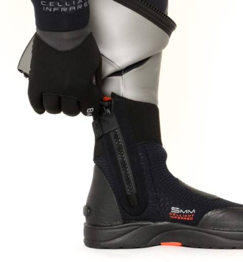 Сапоги Bare Ultrawarmth 7 мм, размер: 47/48.