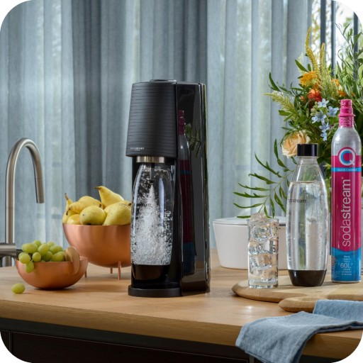 САТУРАТОР SODASTREAM ДЛЯ ГАЗИРОВАННОЙ ВОДЫ БОЛЬШОЙ НАБОР ИЗ 4 БУТЫЛОК + БЕСПЛАТНО