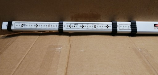 Телескопическая нивелирная рейка 5м STANLEY