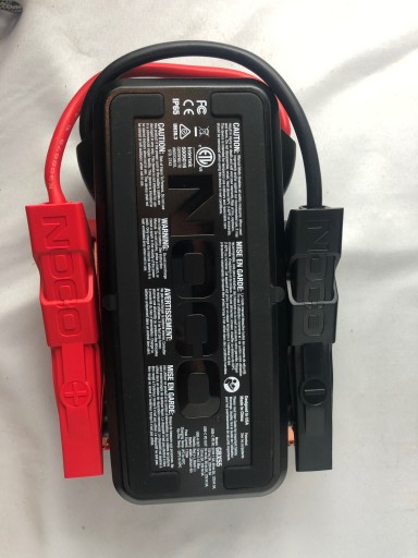 NOCO GBX55 ПУСКОВОЙ БУСТЕР 12 В 1750 А ЛИТИЙ