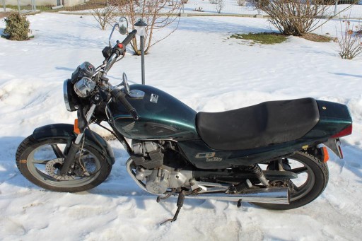 HONDA CB250 MC26 ПЕРЕДНЕЕ КРЫЛО