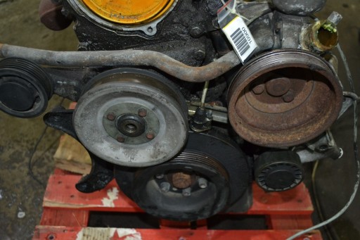 Мерседес W124 W126 260 E 2.6л Двигатель M103 941