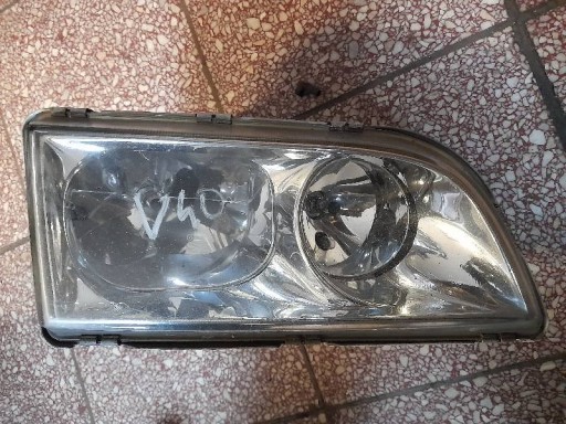 ФОНАРЬ ПЕРЕДНИЙ ПРАВЫЙ 1ag007861-34 VOLVO V40