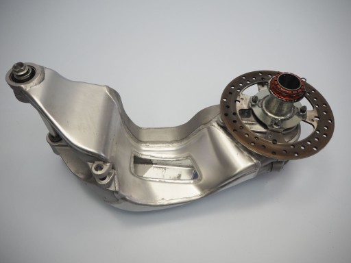 DUCATI 1098 S 07-08 ЗАДНИЙ МАЯТНИК + ОСЬ + ДИСК