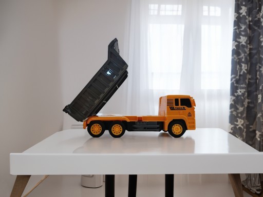 Auto Samochód ZDALNIE STEROWANY WYWROTKA Duży LED