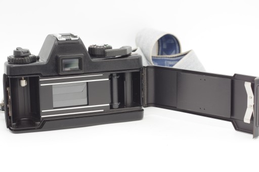 PRAKTICA BX20 + PRAKTICAR 1.8/50 + РЕМЕНЬ - очень хорошее состояние - не пропустите