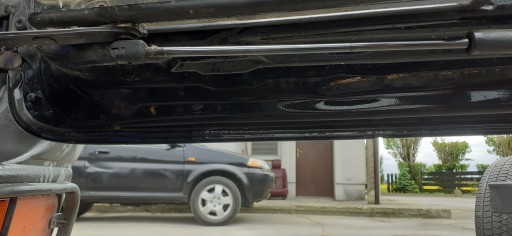 LAND ROVER FREELANDER И ЗАДНЯЯ ДВЕРЬ 697