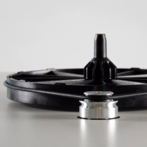 ПРОИГРЫВАТЕЛЬ REGA PLANAR 1 PLUG AND PLAY TURN PLAYER СО ВСТАВКОЙ ММ ММ REGA CARBON БЕЛЫЙ