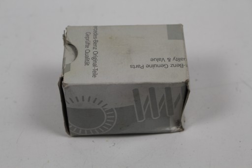 РЕГУЛЯТОР НАПРЯЖЕНИЯ MERCEDES A0001541705