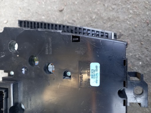 ПАНЕЛЬ КОНДИЦИОНЕРА VOLVO S60 03R 8691876