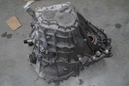 Kia Sportage III 1.7CRDI коробка передач 10-15 лет