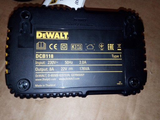 ЗАРЯДНОЕ УСТРОЙСТВО для аккумуляторов DeWALT, аккумулятор 8,0А