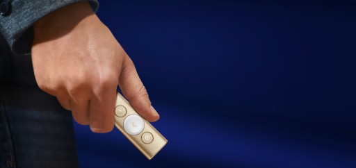 Пульт презентационного управления Logitech Spotlight золотого цвета