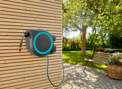 НАСТЕННЫЙ БАРАБАН ДЛЯ ПОЛИВА ГАЗОНА САДОВ Gardena RollUp L [30 м]